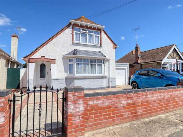 2 Bedroom Detached House