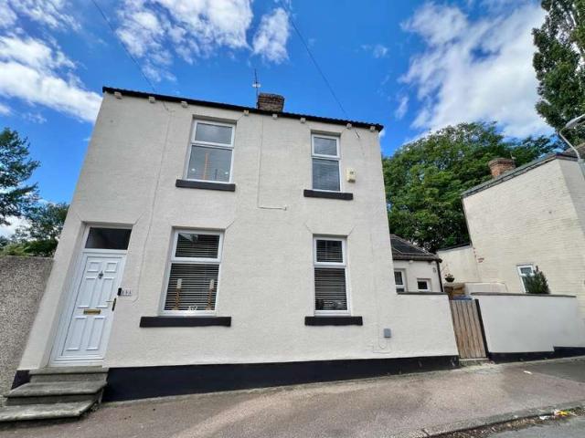 2 Bedroom Detached House