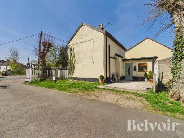 2 Bedroom Detached House