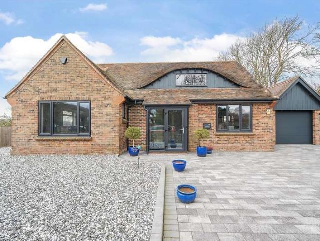 2 Bedroom Detached House