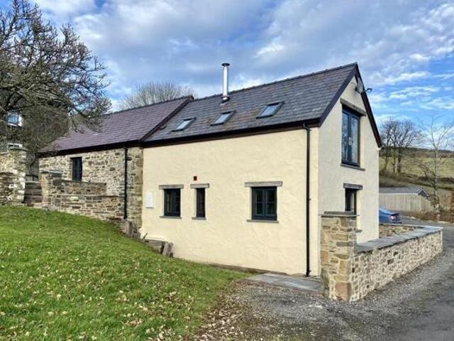2 Bedroom Detached House For Rent In Carmarthen, Carmarthenshire