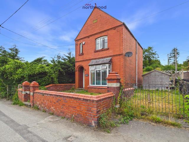 2 bedroom detached house for sale