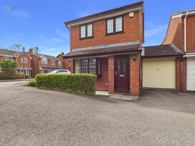2 bedroom detached house for sale