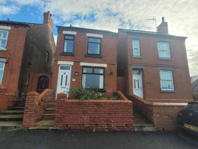 2 bedroom detached house for sale