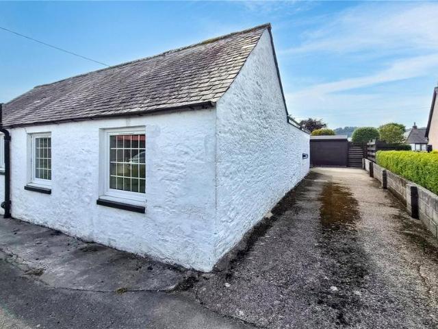 2 bedroom detached house for sale