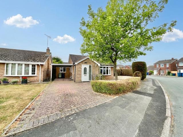 2 bedroom detached house for sale