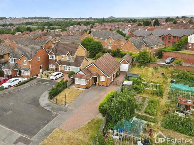 2 bedroom detached house for sale