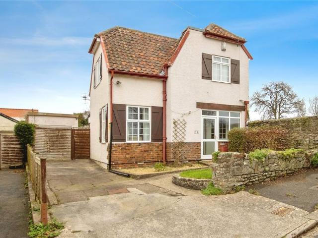 2 bedroom detached house for sale