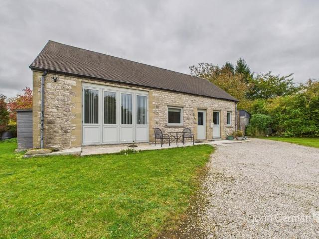 2 bedroom detached house for sale
