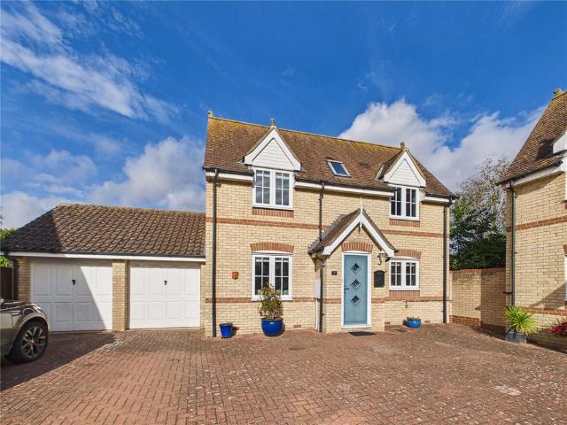 2 bedroom detached house for sale