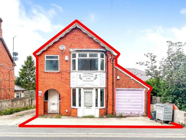 2 bedroom detached house for sale