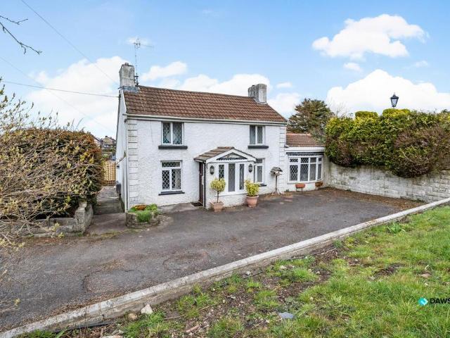 2 bedroom detached house for sale