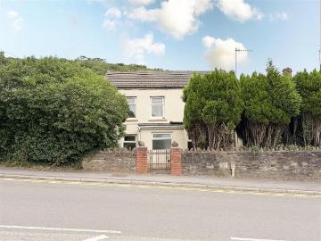 2 bedroom detached house for sale