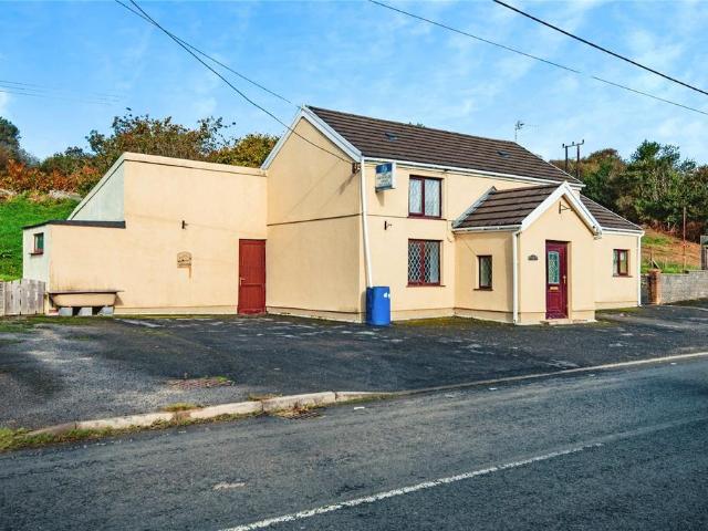 2 bedroom detached house for sale