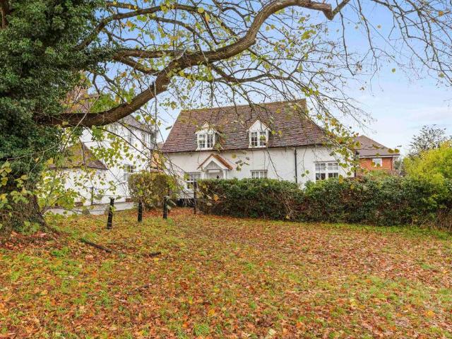 2 bedroom detached house for sale
