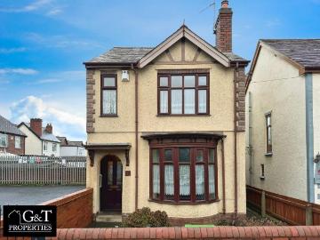 2 bedroom detached house for sale