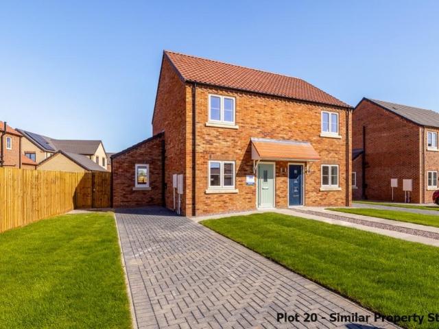 2 bedroom detached house for sale