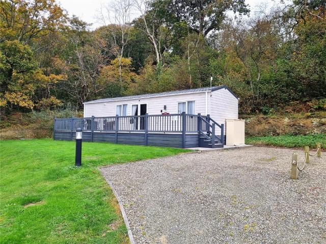 2 bedroom detached house for sale
