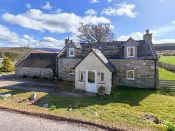 2 bedroom detached house for sale
