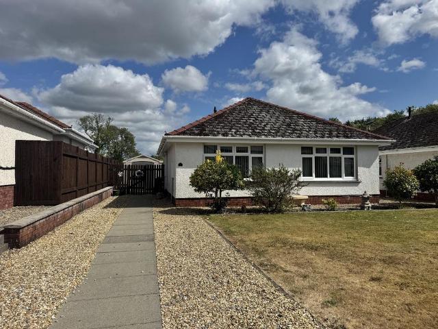 2 bedroom detached house for sale