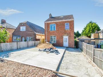 Fenland, East of England - Equipped kitchen