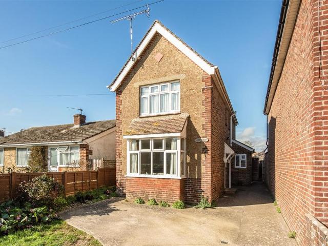 2 bedroom detached house for sale