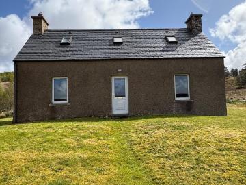 2 bedroom detached house for sale