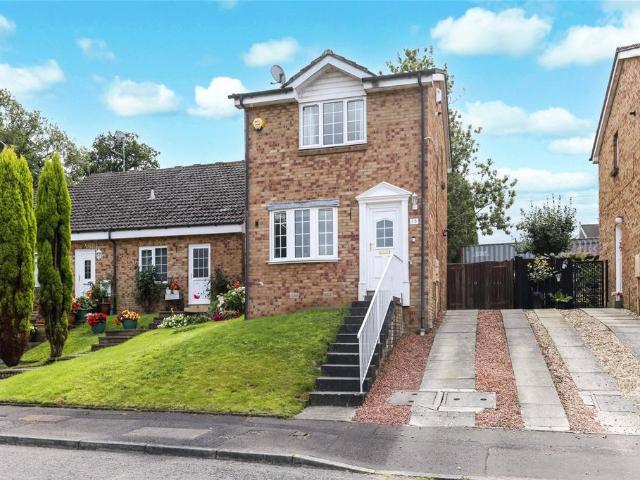 2 bedroom detached house for sale