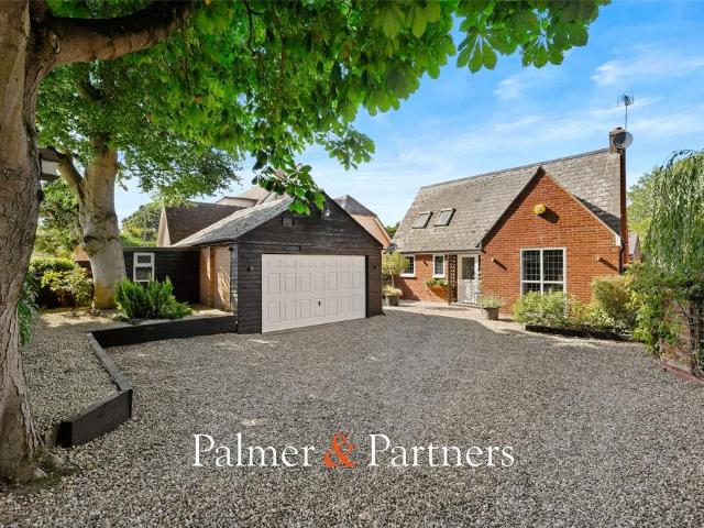 2 bedroom detached house for sale