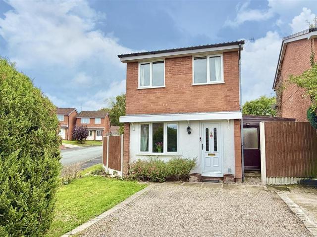 2 bedroom detached house for sale