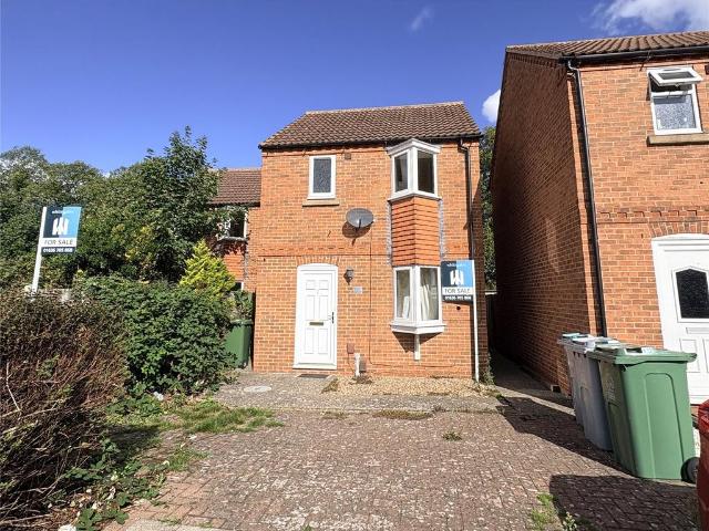 2 bedroom detached house for sale