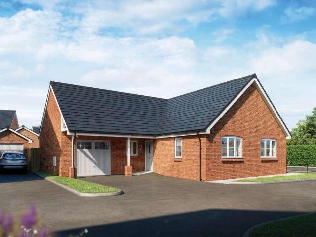 2 bedroom detached house for sale
