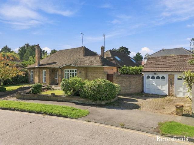 2 bedroom detached house for sale