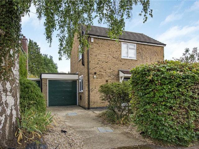 2 bedroom detached house for sale
