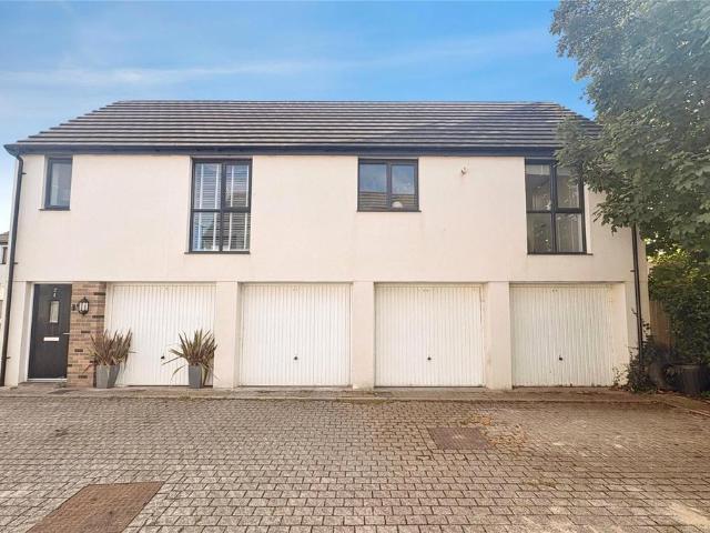 2 bedroom detached house for sale