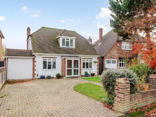 2 bedroom detached house for sale