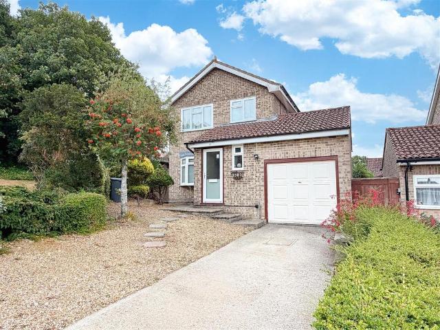 2 bedroom detached house for sale