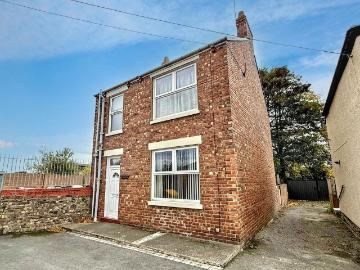 2 bedroom detached house for sale