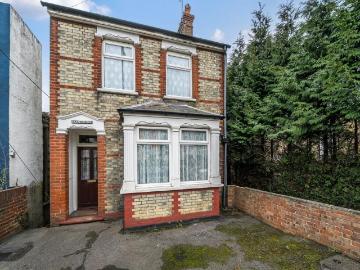 2 bedroom detached house for sale
