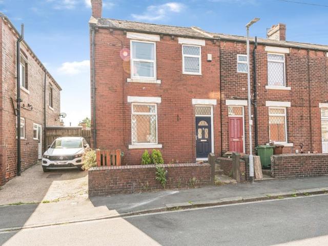 2 bedroom detached house for sale