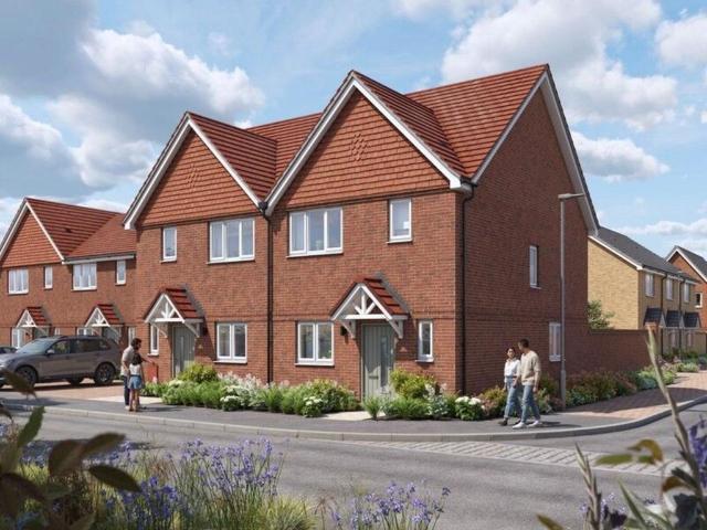 2 bedroom detached house for sale