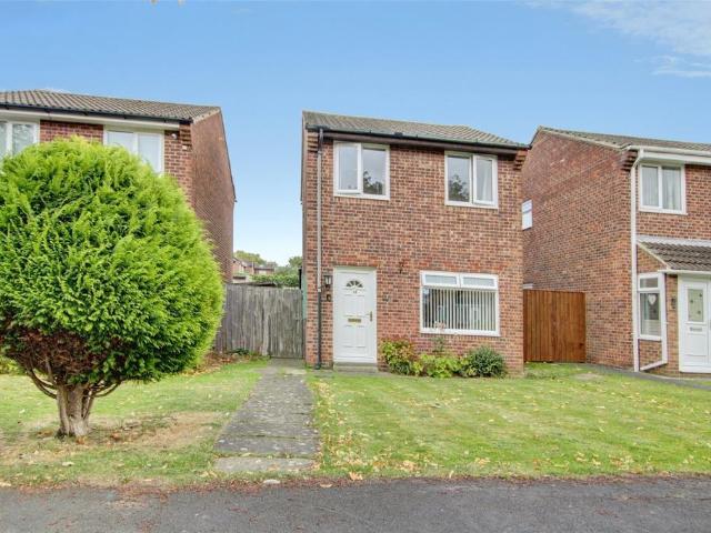 2 bedroom detached house for sale