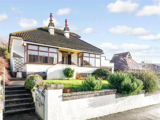2 bedroom detached house for sale