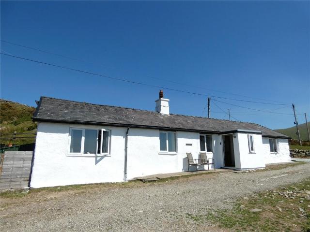 2 bedroom detached house for sale