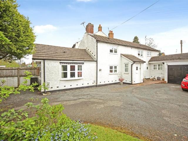 2 bedroom detached house for sale