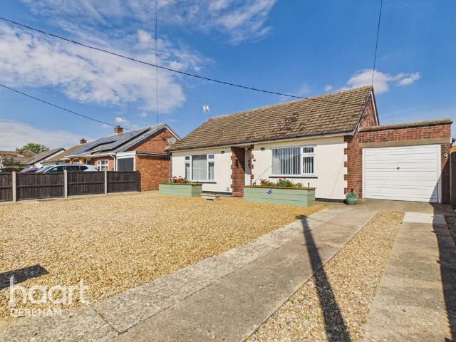 2 bedroom detached house for sale