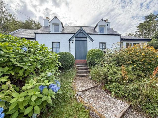 2 bedroom detached house for sale