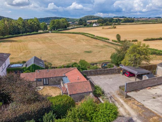 2 bedroom detached house for sale