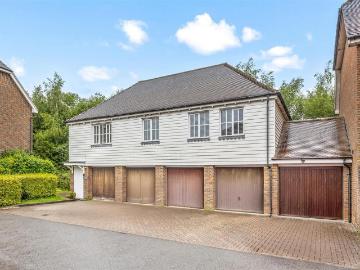2 bedroom detached house for sale