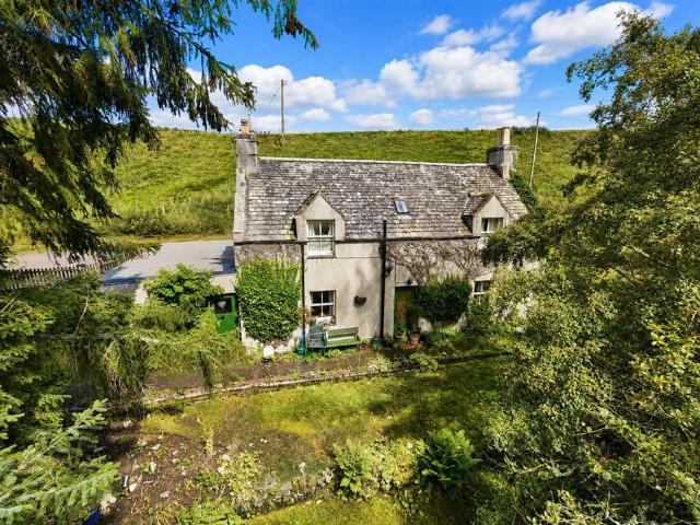 2 bedroom detached house for sale